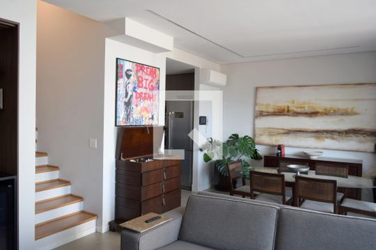 Sala de apartamento à venda com 2 quartos, 115m² em Cerqueira César, São Paulo