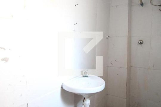 Banheiro de casa à venda com 1 quarto, 19m² em Vila Medeiros, São Paulo