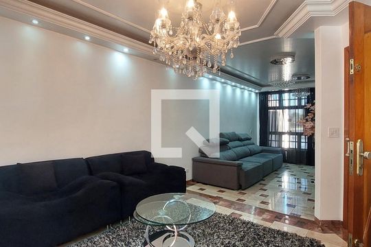 Sala de casa à venda com 3 quartos, 299m² em Parque Jaçatuba, Santo André
