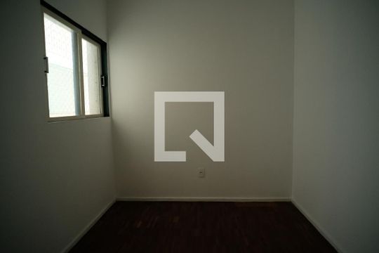 Quarto de Serviço de apartamento à venda com 4 quartos, 180m² em Jardim Paulista, São Paulo