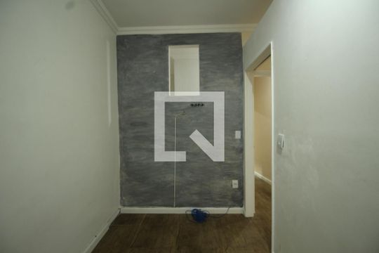 Quarto 1 de casa à venda com 4 quartos, 150m² em Parque Pinheiros, Taboão da Serra