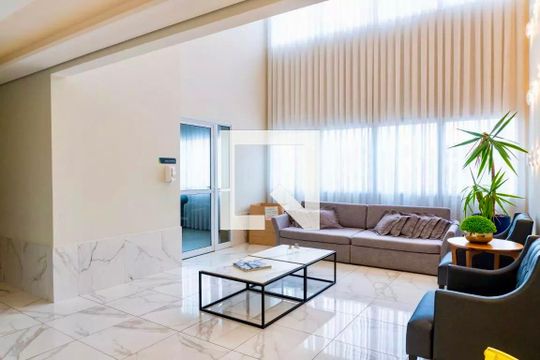 Hall de entrada de apartamento à venda com 2 quartos, 34m² em Vila Paulista, São Paulo