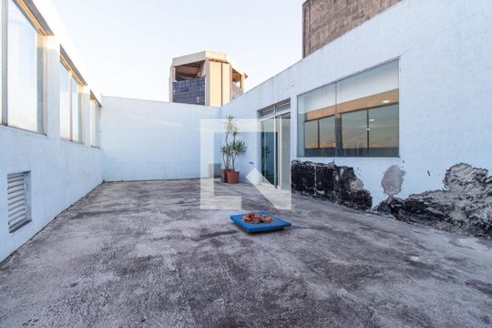 Terraço  de apartamento para alugar com 1 quarto, 36m² em Liberdade, São Paulo