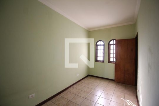 Quarto 2 de casa para alugar com 2 quartos, 345m² em Chácara Califórnia, São Paulo