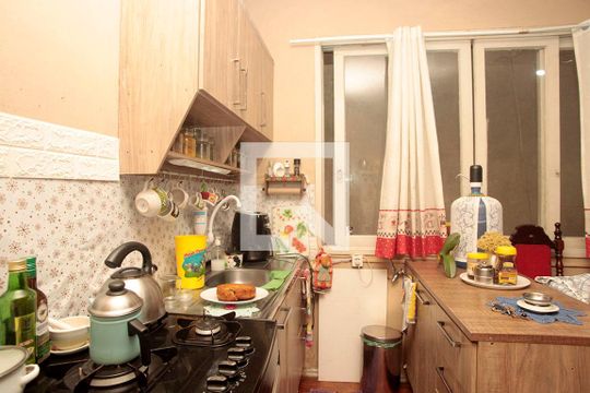 Cozinha de apartamento à venda com 3 quartos, 173m² em Centro Histórico, Porto Alegre