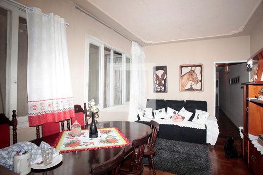 Apartamento à venda com 3 quartos, 173m² em Centro Histórico, Porto Alegre