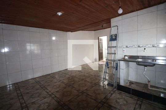 Cozinha e Área de Serviço de casa à venda com 3 quartos, 100m² em Guajuviras, Canoas