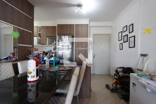 Sala de apartamento para alugar com 3 quartos, 78m² em Parque Independencia, São Paulo