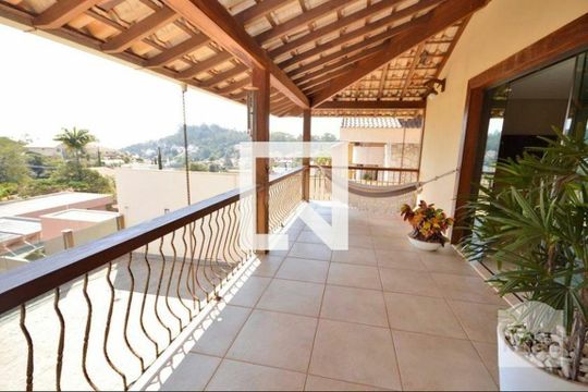 Área Externa de casa à venda com 5 quartos, 619m² em Mangabeiras, Belo Horizonte