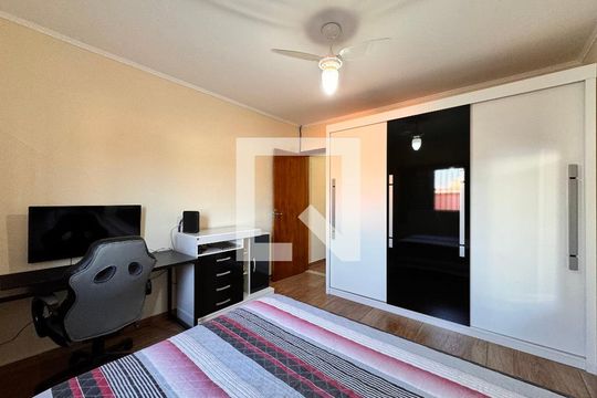 Quarto 1 de casa à venda com 3 quartos, 325m² em Vila Progresso, Santo André