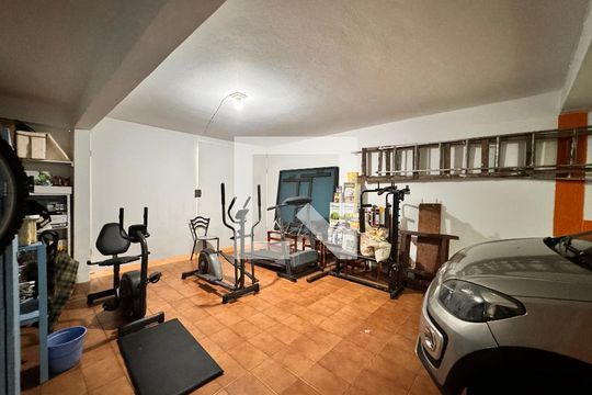 Garagem de casa à venda com 3 quartos, 325m² em Vila Progresso, Santo André