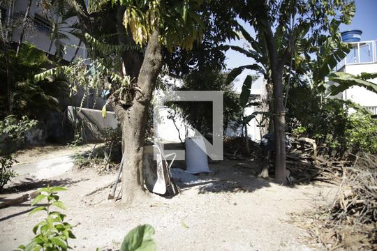 Área de serviço  de casa para alugar com 2 quartos, 360m² em Novo Tupi, Belo Horizonte