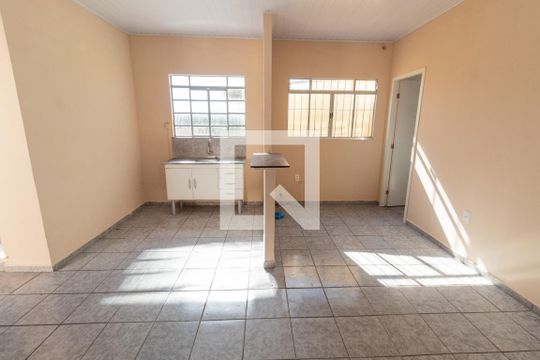 Sala e Cozinha de casa à venda com 1 quarto, 35m² em Engenheiro Goulart, São Paulo