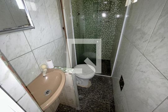 Banheiro da Suíte de casa à venda com 1 quarto, 90m² em Irajá, Rio de Janeiro
