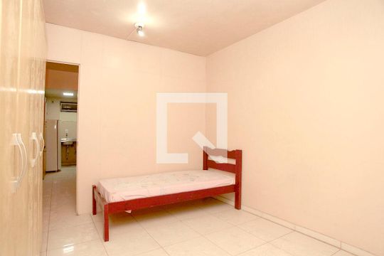 Quarto de apartamento para alugar com 1 quarto, 25m² em Centro Histórico, Porto Alegre