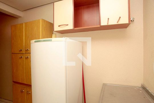 Cozinha de apartamento para alugar com 1 quarto, 25m² em Centro Histórico, Porto Alegre