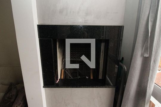 Churrasqueira de apartamento à venda com 2 quartos, 65m² em Medianeira, Porto Alegre
