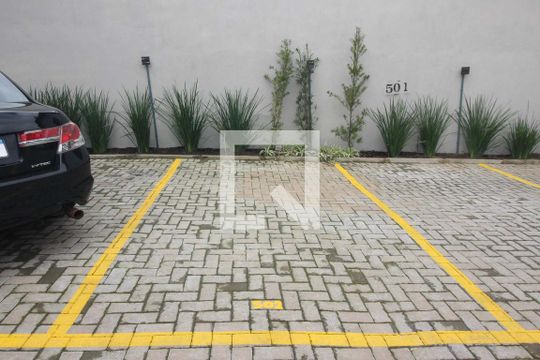Garagem de apartamento à venda com 2 quartos, 65m² em Medianeira, Porto Alegre