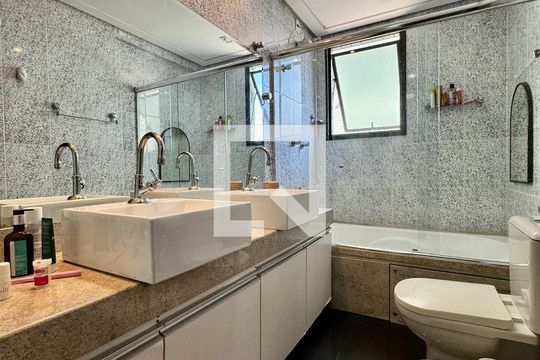 Banheiro 2 de apartamento à venda com 3 quartos, 106m² em Nova Suíça, Belo Horizonte