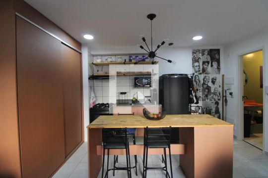 Cozinha de apartamento à venda com 1 quarto, 34m² em Jurubatuba, São Paulo