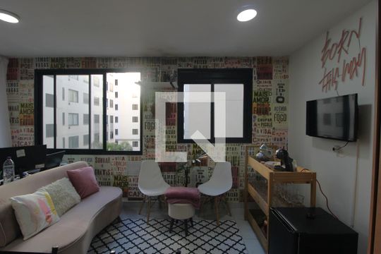 Apartamento à venda com 1 quarto, 34m² em Jurubatuba, São Paulo