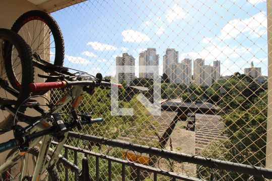 Sala - Varanda de apartamento à venda com 3 quartos, 55m² em Vila Roque, São Paulo