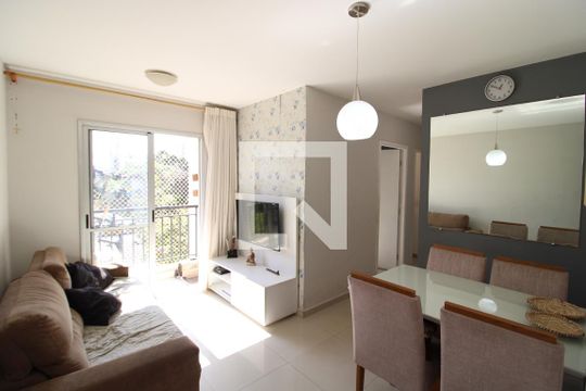 Apartamento à venda com 3 quartos, 55m² em Vila Roque, São Paulo