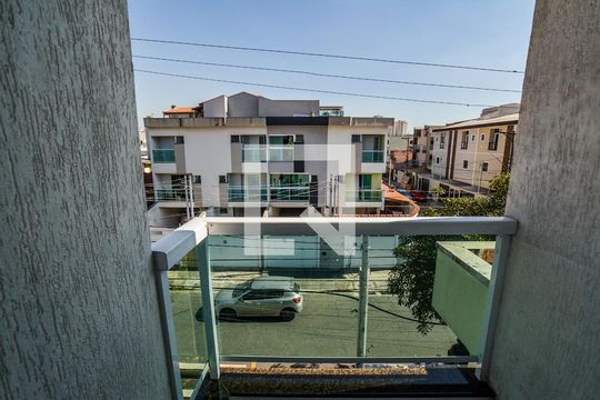 Vista da Suíte de casa à venda com 3 quartos, 130m² em Santa Terezinha, Santo André