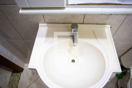 Lavabo de casa à venda com 3 quartos, 200m² em Vila Padre Anchieta, Diadema