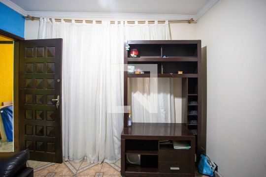 Sala de casa à venda com 3 quartos, 200m² em Vila Padre Anchieta, Diadema