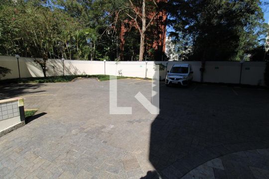 Área comum de apartamento para alugar com 3 quartos, 230m² em Jardim Londrina, São Paulo