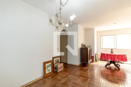 Apartamento à venda com 2 quartos, 80m² em Vila Uberabinha, São Paulo