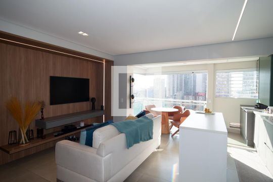 Apartamento à venda com 2 quartos, 95m² em Centro, São Paulo