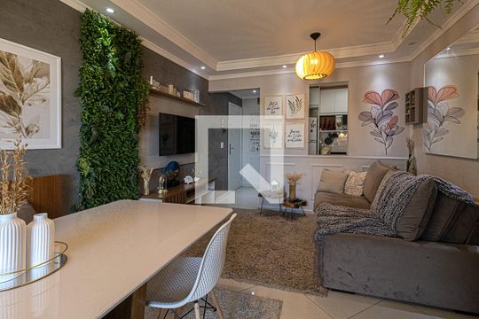 sala de apartamento à venda com 3 quartos, 75m² em Vila Caraguatá, São Paulo