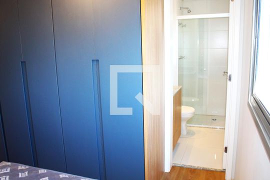 Quarto Suíte de apartamento para alugar com 2 quartos, 65m² em Perdizes, São Paulo