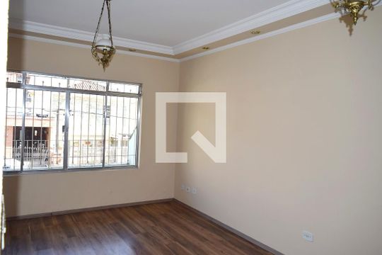 Casa para alugar com 3 quartos, 110m² em Vila Anglo Brasileira, São Paulo