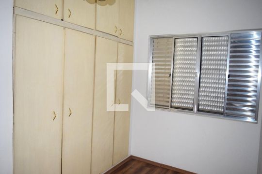 Quarto 1 casa 1 de casa para alugar com 3 quartos, 110m² em Vila Anglo Brasileira, São Paulo