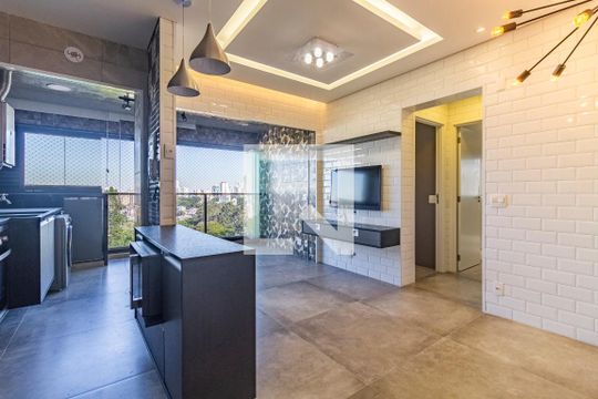 Apartamento à venda com 2 quartos, 57m² em Pinheiros, São Paulo