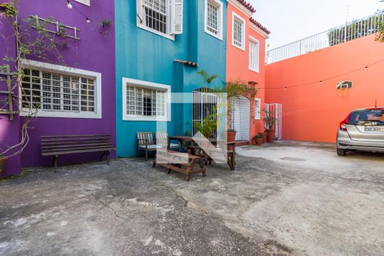Garagem de casa de condomínio à venda com 1 quarto, 48m² em Paraíso, São Paulo