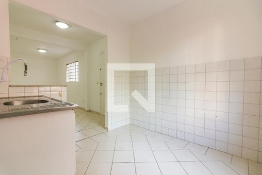 Cozinha de casa de condomínio à venda com 1 quarto, 48m² em Paraíso, São Paulo