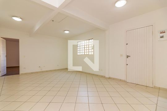 Sala de casa de condomínio à venda com 1 quarto, 48m² em Paraíso, São Paulo