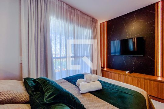 Sala/Quarto de kitnet/studio à venda com 1 quarto, 25m² em Vila Mariana, São Paulo