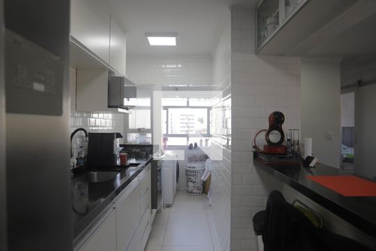 Cozinha de apartamento à venda com 2 quartos, 70m² em Mirandópolis, São Paulo