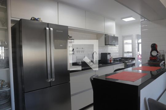 Cozinha de apartamento à venda com 2 quartos, 70m² em Mirandópolis, São Paulo