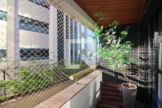 Sala Sacada de apartamento à venda com 3 quartos, 138m² em Santa Terezinha, São Bernardo do Campo