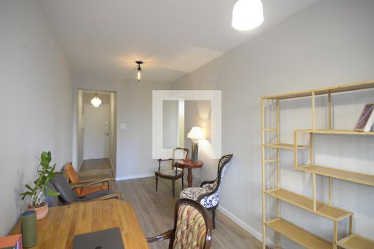 Sala de apartamento para alugar com 1 quarto, 47m² em Vila Mariana, São Paulo