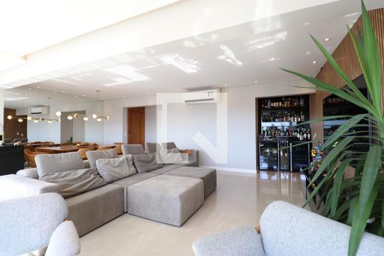 Apartamento à venda com 4 quartos, 145m² em Barra Funda, São Paulo