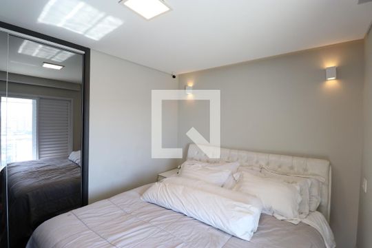 Quarto Suíte 1 de apartamento à venda com 4 quartos, 145m² em Barra Funda, São Paulo