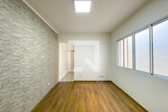 Sala de casa para alugar com 2 quartos, 90m² em Vila Vivaldi, São Bernardo do Campo