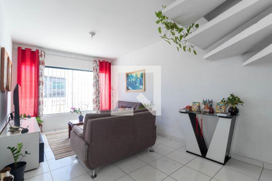 Sala de casa à venda com 3 quartos, 249m² em Jardim Matarazzo, São Paulo